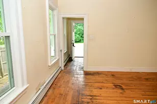 29 Locke St, Ansonia, CT 06401 - Photo 11
