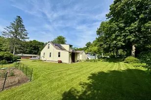 113 Hawkins St, Killingly, CT 06241 - Photo 25