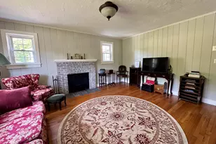 113 Hawkins St, Killingly, CT 06241 - Photo 9