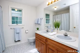 45 Wyngate, Simsbury, CT 06070 - Photo 31