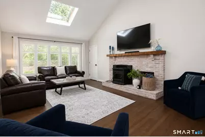45 Wyngate, Simsbury, CT 06070 - Photo 15