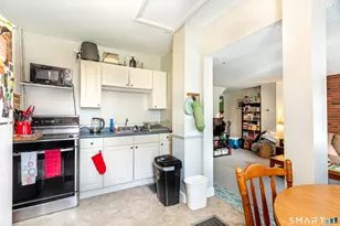 176 Brewer St, East Hartford, CT 06118 - Photo 23