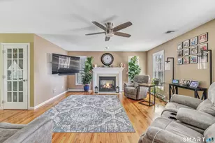 11 10 Coat Ln, Shelton, CT 06484 - Photo 17