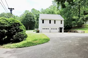 11 Bailey Rd, East Haddam, CT 06423 - Photo 5