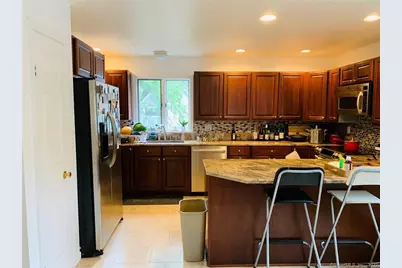 197 Sheephill Road #C, Greenwich, CT 06878 - Photo 3
