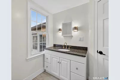 380 Main Street, Meriden, CT 06451 - Photo 17