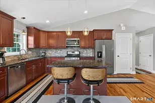 162 Monroe St, Milford, CT 06460 - Photo 11