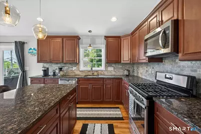 162 Monroe Street, Milford, CT 06460 - Photo 7