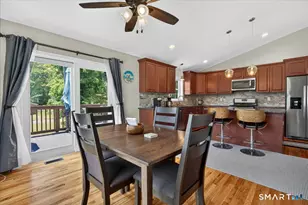162 Monroe St, Milford, CT 06460 - Photo 15