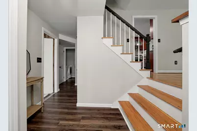 50 Stage Coach Lane, Newington, CT 06111 - Photo 3