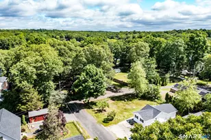 115 Shore Dr, Haddam, CT 06441 - Photo 23