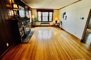 235 Summit St, Manchester, CT 06042 - Photo 7