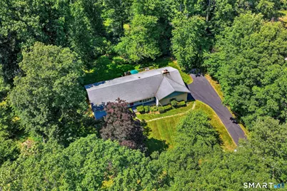 8 Mayflower Road, Norwalk, CT 06851 - Photo 17