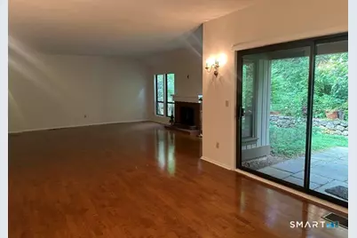 18 Heritage Crest #D, Southbury, CT 06488 - Photo 7