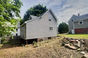146 S Main St, Manchester, CT 06040 - Photo 3