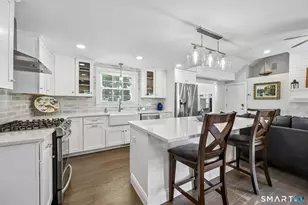 6 Fencove Ct, Old Saybrook, CT 06475 - Photo 11