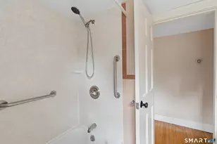 62 Highland St, Wethersfield, CT 06109 - Photo 33