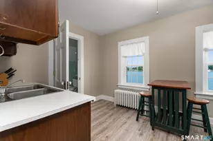 30 Essex St, Groton, CT 06355 - Photo 35