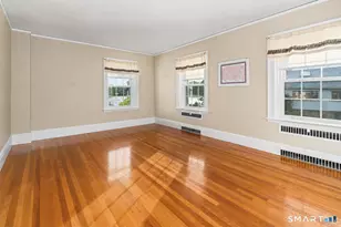 30 Essex St, Groton, CT 06355 - Photo 29