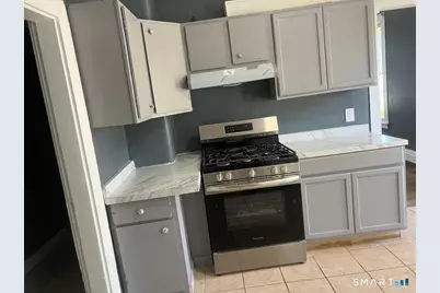 11 Seventh Street #1, Derby, CT 06418 - Photo 5