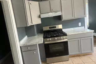 11 7th St, Derby, CT 06418 - Photo 5