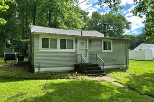 87 Edgemere Rd, Coventry, CT 06238 - Photo 1