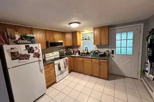 87 Edgemere Rd, Coventry, CT 06238 - Photo 3