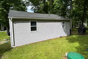 87 Edgemere Rd, Coventry, CT 06238 - Photo 5