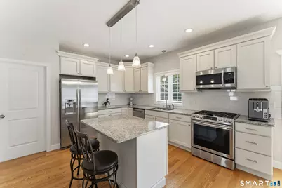 100 Silver Island Way, Berlin, CT 06037 - Photo 7