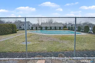 156 Heatherwood Dr, Brookfield, CT 06804 - Photo 3