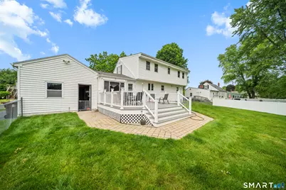 18 Bess Road, Enfield, CT 06082 - Photo 5