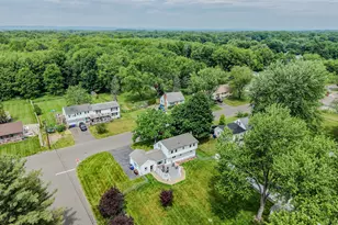 18 Bess Rd, Enfield, CT 06082 - Photo 27