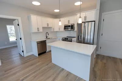 300 Harbour Close #34-B, New Haven, CT 06519 - Photo 13