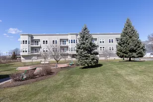 300 Harbour Close, New Haven, CT 06519 - Photo 33
