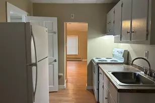 7 Broad St, Norwich, CT 06360 - Photo 11