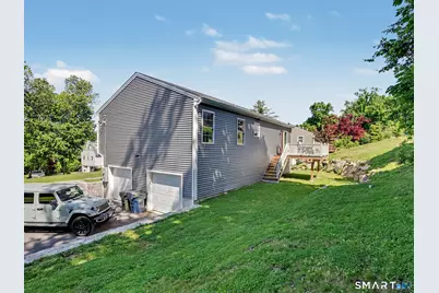 30 Lillian Avenue, New Fairfield, CT 06812 - Photo 7