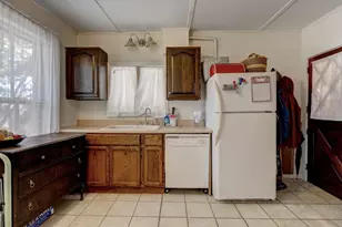 100 Bolivia St, Windham, CT 06226 - Photo 11