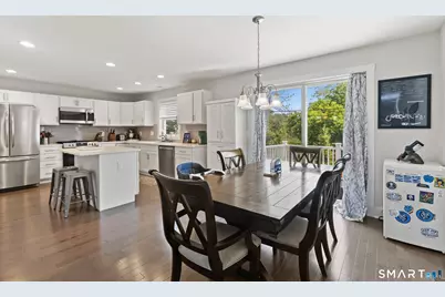 110 Berwick Avenue #110, Fairfield, CT 06825 - Photo 9