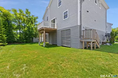 110 Berwick Avenue #110, Fairfield, CT 06825 - Photo 3