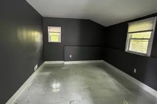 124 1st Ave, New Haven, CT 06513 - Photo 3