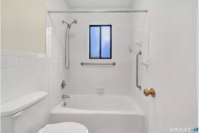 493 Pawnee Lane #B, Stratford, CT 06614 - Photo 19