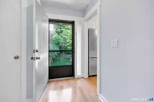 493 Pawnee Ln, Stratford, CT 06614 - Photo 3