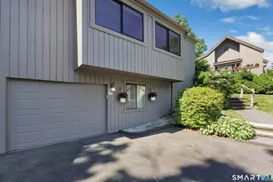 493 Pawnee Ln, Stratford, CT 06614 - Photo 31
