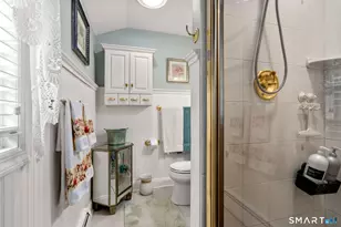 208 Sigwin Dr, Fairfield, CT 06824 - Photo 19