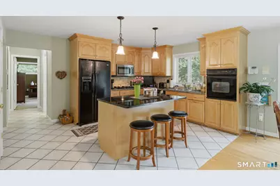 71 Bishop Street, Bristol, CT 06010 - Photo 19