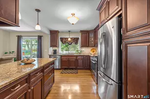 140 Flower Dr, Hamden, CT 06518 - Photo 11