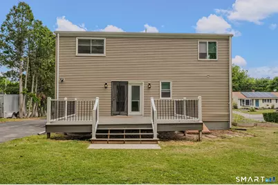 170 Connecticut Boulevard, Montville, CT 06370 - Photo 33