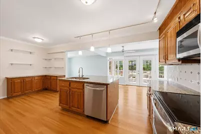 2 Judith Drive, Danbury, CT 06811 - Photo 7