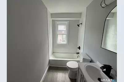 231 Goddard Avenue #2nd Floor, Bridgeport, CT 06610 - Photo 5