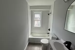 231 Goddard Ave, Bridgeport, CT 06610 - Photo 5